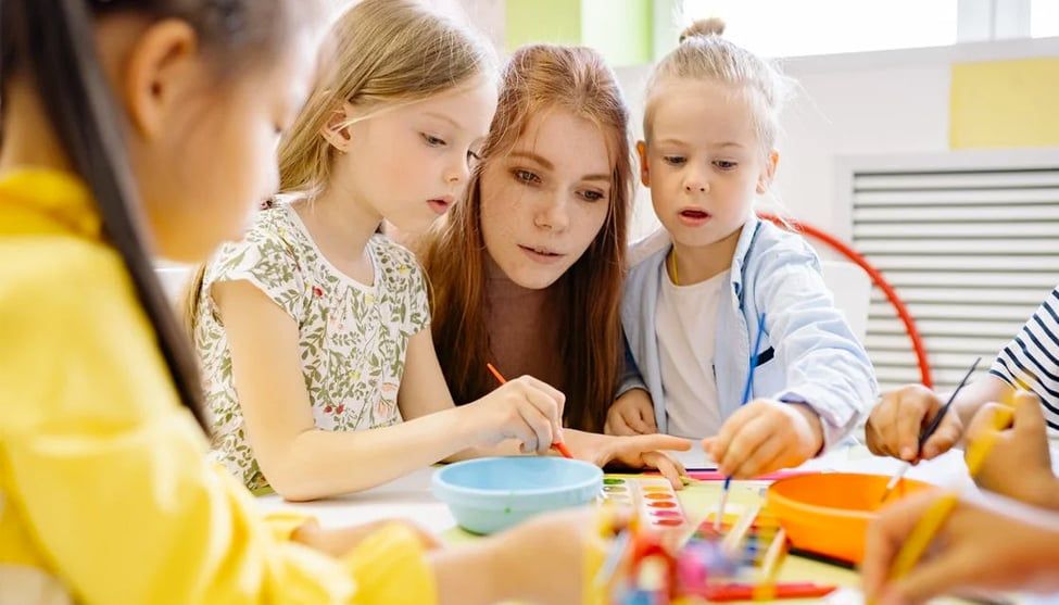 孩子学会分享：德育教育从「我」到「我们」